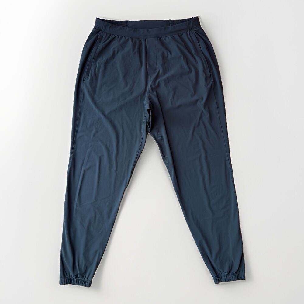 Lululemon Surge Jogger Large Gray Sportswear Running Workout Sweatpants